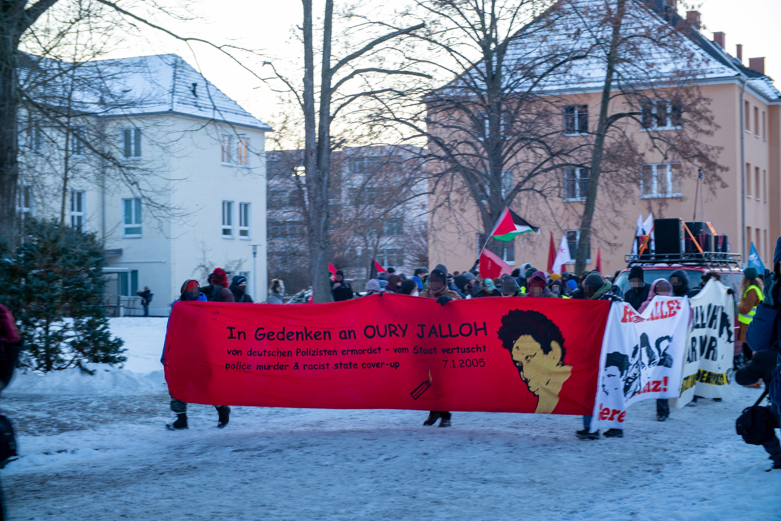 Bald Online: Oury Jalloh und Dessau